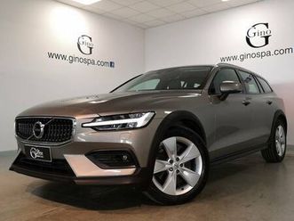 v60 cross country 2.0 d4 business plus awd geartronic
