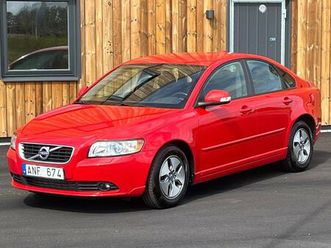 d2 momentum xenon,fullservad,kamrem bytt,välvårdad