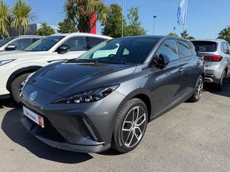 64kwh trophy long range auto 5dr