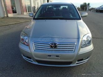 toyota avensis 2004