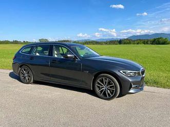 330e-touring-xdrive-aut-luxury-line