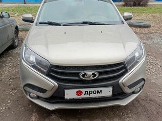 продажа лада х-рей, 2017 год в барнауле