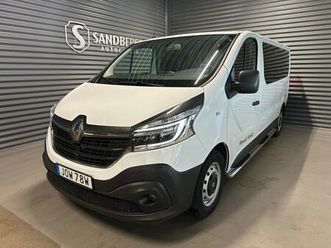 grand kombi 2.0 dci edc värmare navi 9-sits