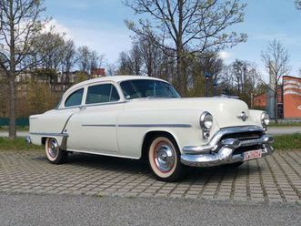 rocket 88 v8 schöner amerikanischer klassiker