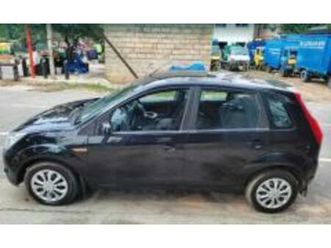 ford figo 1.5d titanium mt 2010