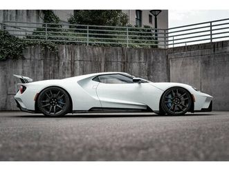 2023 ford gt - carbon series