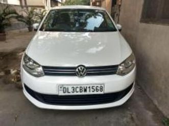 volkswagen vento trendline petrol 2012