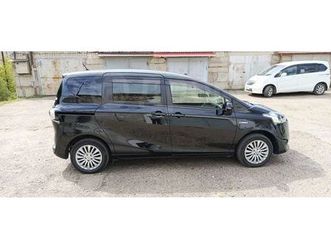 продажа toyota sienta, 2015 год в уссурийске