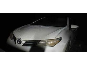 toyota-auris-1-4-d-dizel-po-delih