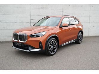 ix1-xdrive-30-xline