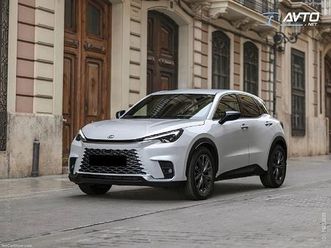 lexus lbx elegant tech