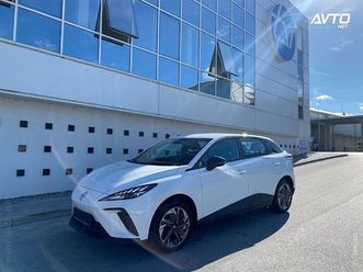 mg mg4 standard 51kw na zalogi brezplačna letna e-vinjeta