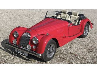 2001 morgan 4/4 rouge manuel, 5 vitesses conduite à droit...