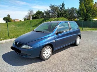 lancia ypsilon