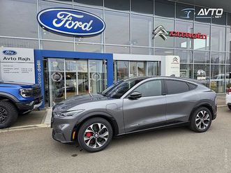 ford mustang mach-e 91kwh 216kw samodejni zadnji premium