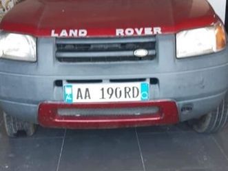 shite land rover freelander