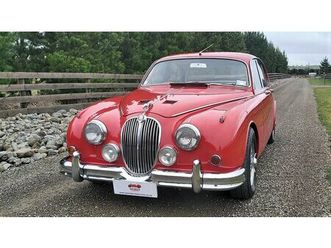 1961 jaguar mark 2 rouge manuel, 4 vitesses conduite à dr...