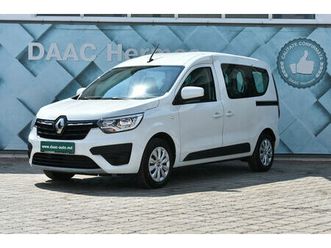 renault express an. 2025