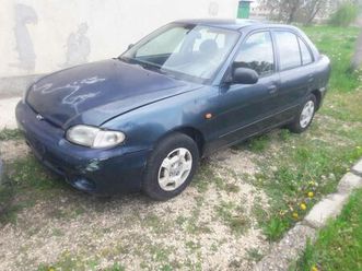 hyundai accent benzin viti 99 ne gjend te mir