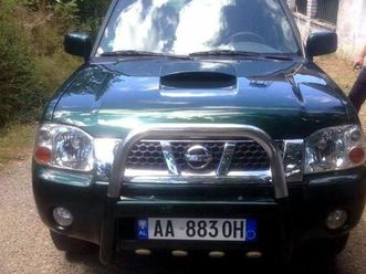 shitet nissan navara,naftë,viti 2004,kamio manuale