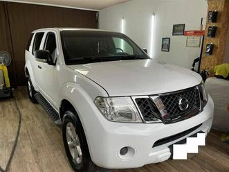 nissan pathfinder 2.5 dizel 4x4 7ulse 130.000km 2014