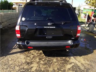 nissan pathfinder benzine 2004