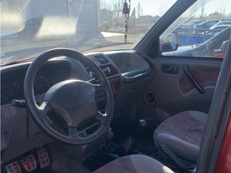 shitet nissan terrano 2