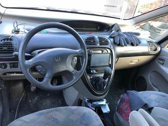 citroen xara picaso 1.6 banzin gaz i shenuar ne leje qarkull