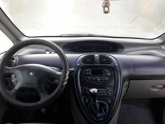 citroen xsara pikaso 1.9 hdi. viti 2000