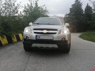 chevrolet captiva 4x4 so 7 sedista