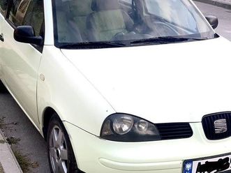 tirane,seat arosa benzine-gaz 2002 ne super gjendje