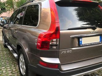 shitet volvo xc90 2,4 naft