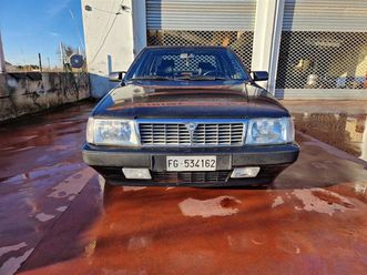 dhuroni vetes makinen me te vecante, lancia thema-ferrari