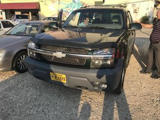 shes chevrolet avalanche