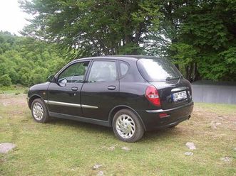 daihatsu sirion 1.0 kamjo automatike