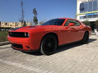 dodge challenger 2017