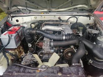 motorr isuzu 2.8turbo