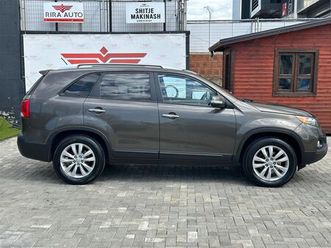 kia sorento 2011