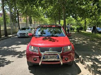 shitet suzuki grand vitara viti 2008 ,benzine-gaz automat
