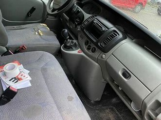 renault trafic 1.9naft manual