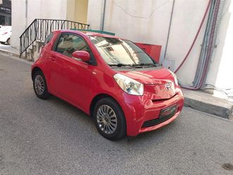 toyota iq