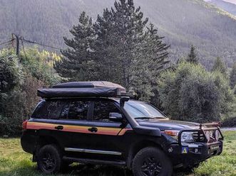 toyota land cruiser vdj200