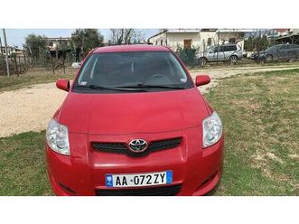 shitet toyota auris 2.0 nafte