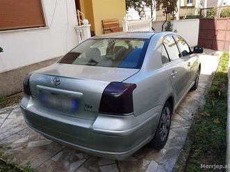 shitet toyota avensis 1.6 benzine