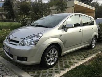 toyota corolla verso 1.8 benzine viti 2005