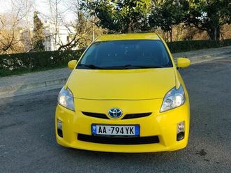 shitet toyota prius 2011 hibrid automat