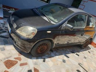 ❌toyota yaris 1800 euro❌