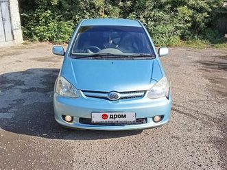 продажа toyota platz, 2004 год в барнауле