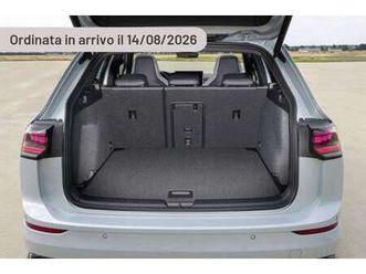 variant 1.5 etsi 150 cv act dsg r-line plus