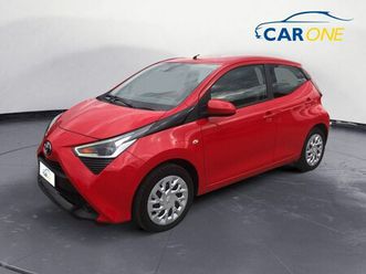 aygo 2ª serie aygo connect 1.0 vvt-i 72 cv 3 porte x-cool